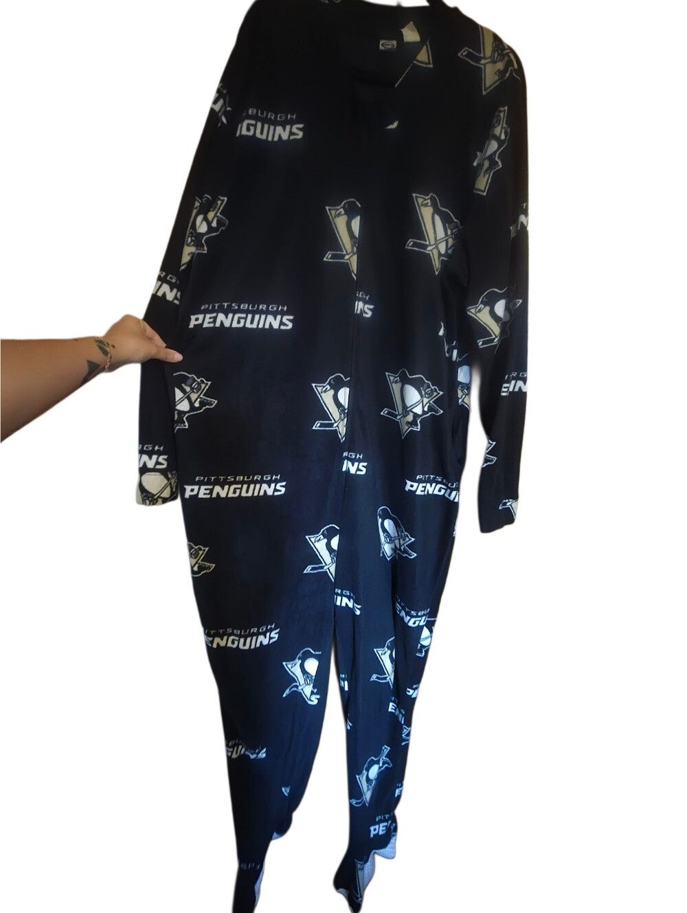 Pittsburgh Penguins Black Printed Onesie